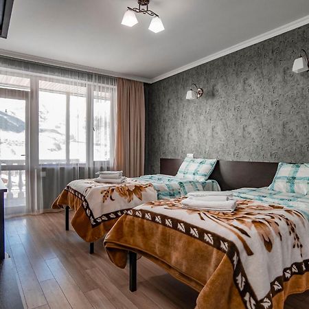 Roza Guesthouse 卡兹贝吉 外观 照片